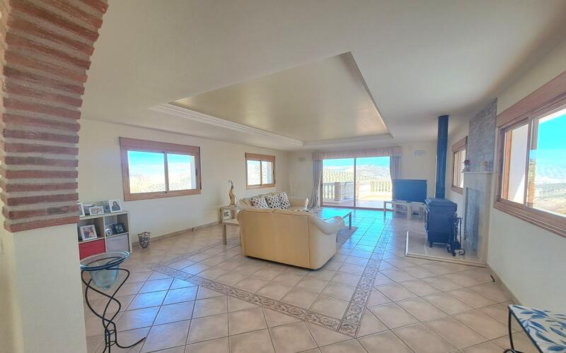 6 Cuarto Casa de Campo en venta