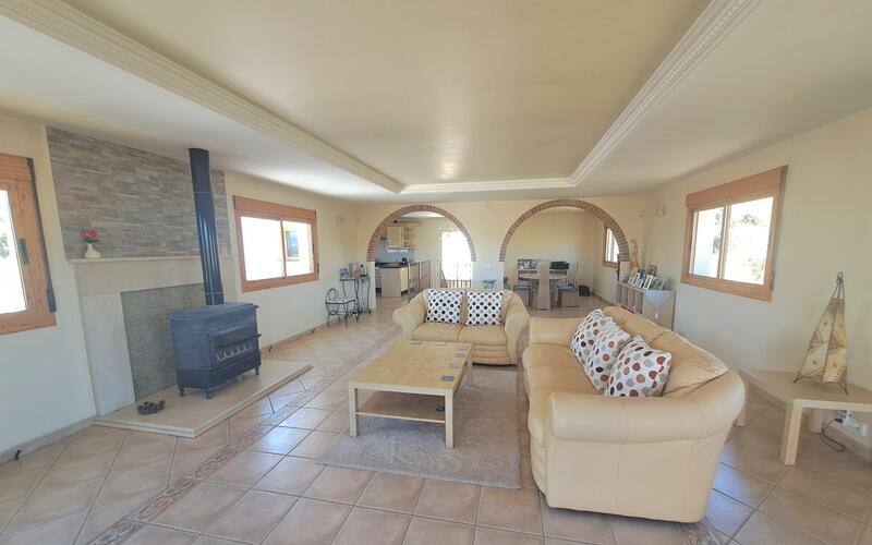 6 Cuarto Casa de Campo en venta