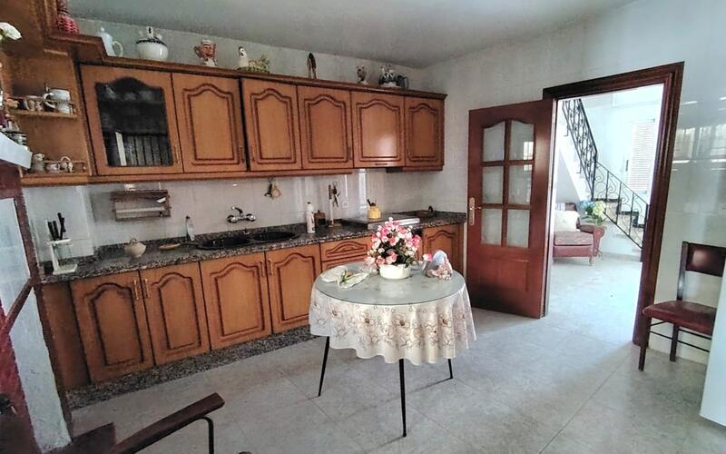 6 Cuarto Adosado en venta
