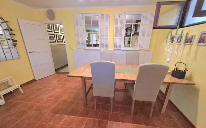 7 Cuarto Casa de Campo en venta