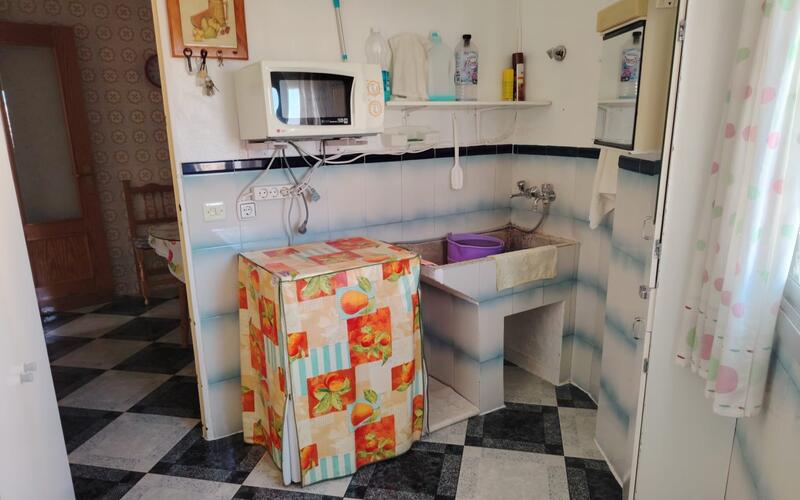 Townhouse for sale in Rute, Córdoba
