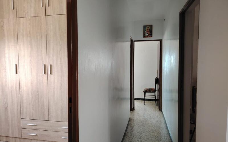 5 bedroom Townhouse for sale
