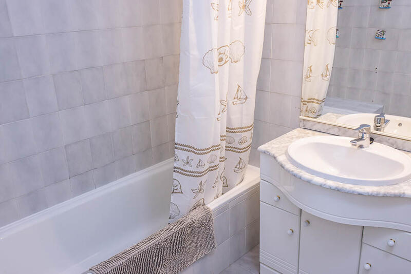 4 bedroom Apartment for sale