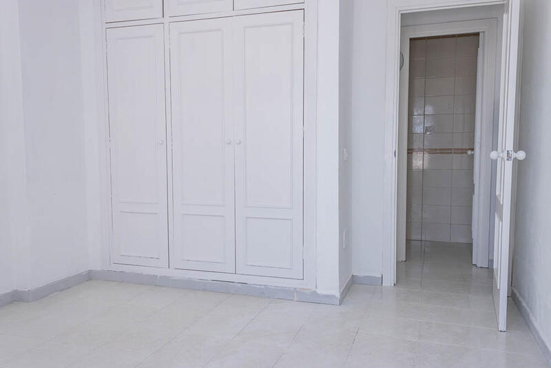 2 bedroom Townhouse for sale
