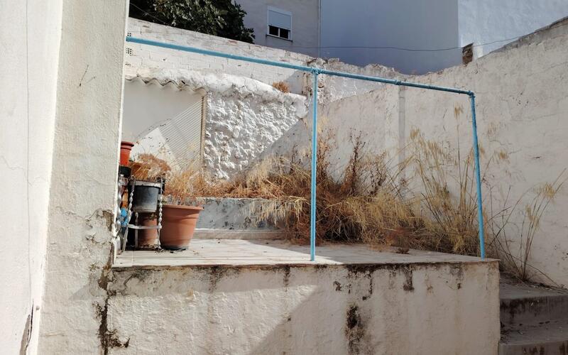 2 bedroom Townhouse for sale