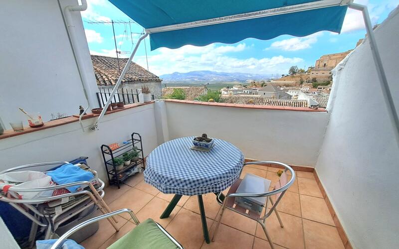 3 bedroom Townhouse for sale