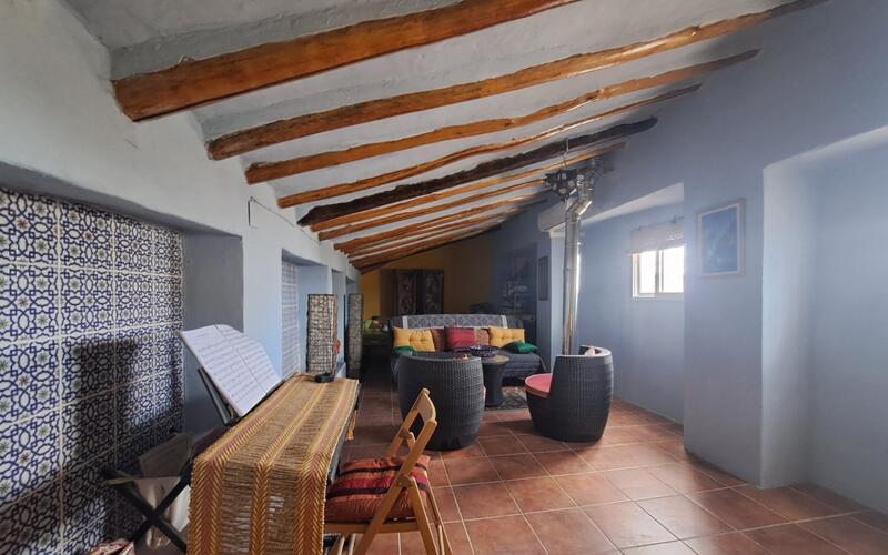 3 bedroom Townhouse for sale