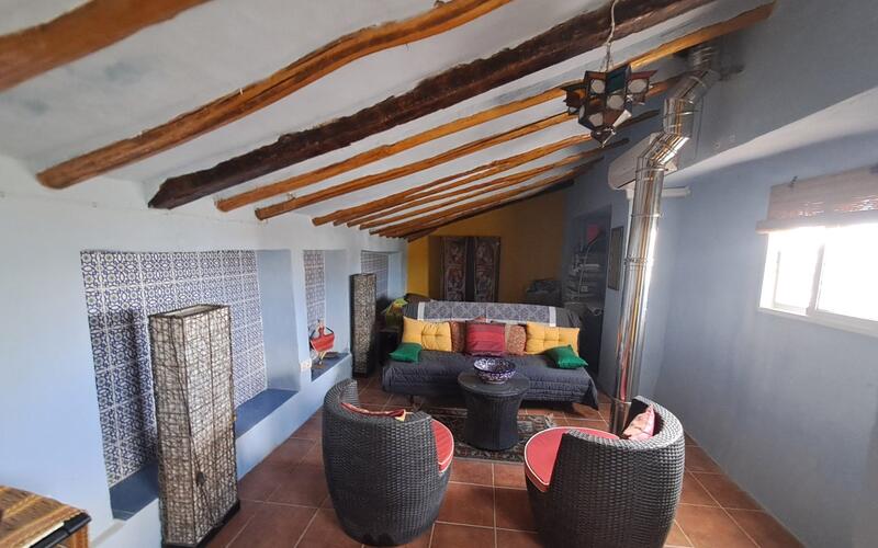 3 bedroom Townhouse for sale