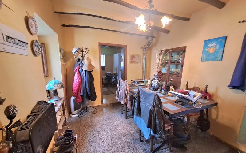 3 bedroom Townhouse for sale