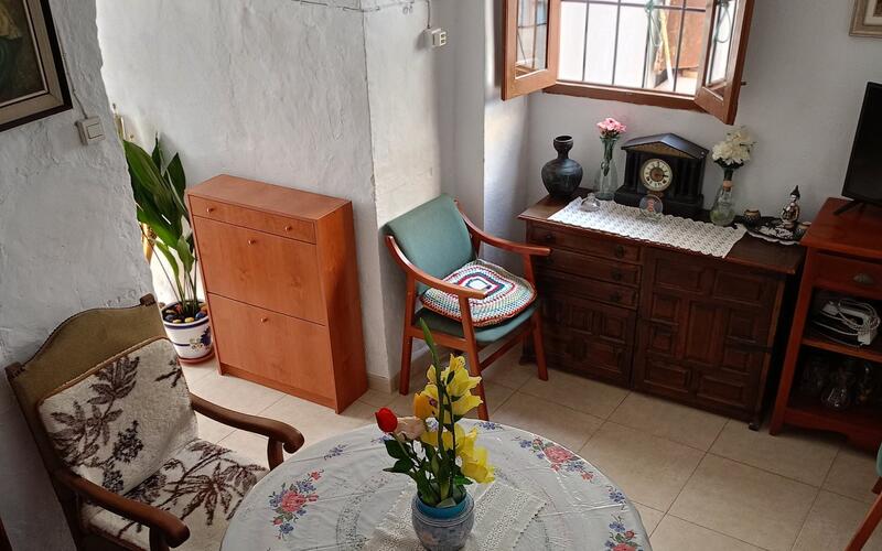 2 bedroom Townhouse for sale