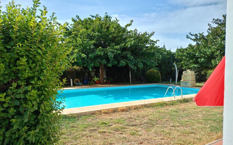 3 bedroom Country House for sale 3 bedroom Country House for sale