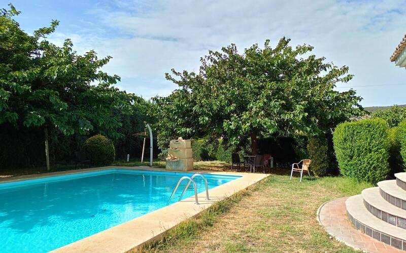 3 bedroom Country House for sale 3 bedroom Country House for sale