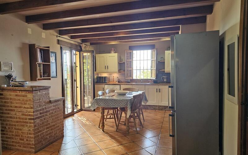 5 bedroom Commercial Property for sale