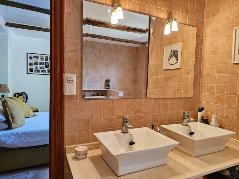 4 bedroom Commercial Property for sale