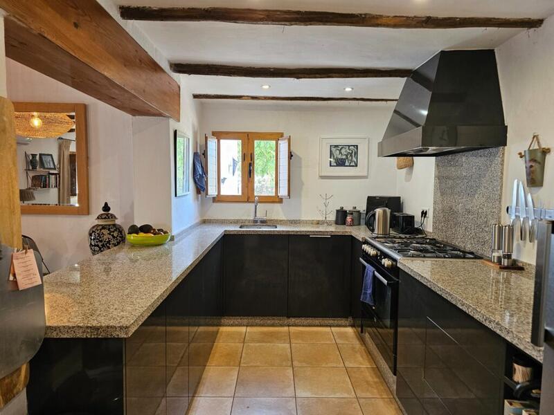 4 bedroom Commercial Property for sale