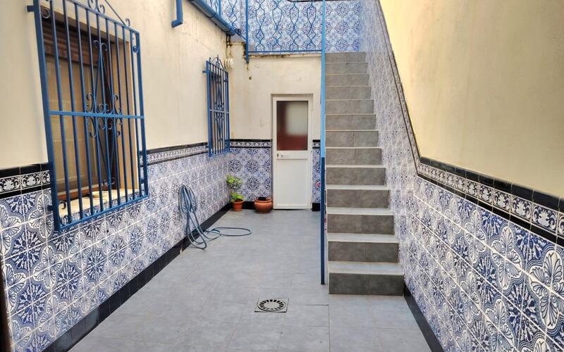 3 bedroom Townhouse for sale