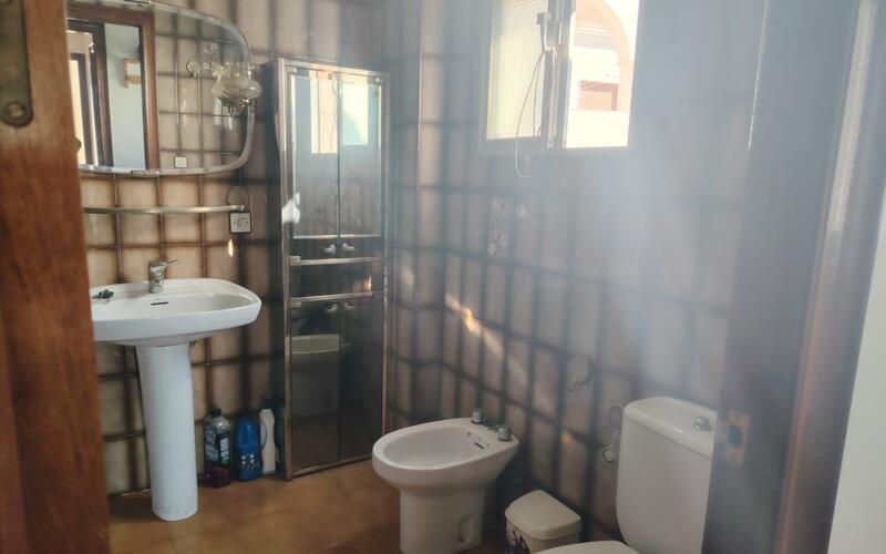 4 sovrum Radhus till salu 4 sovrum Radhus till salu