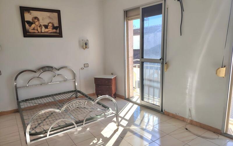 4 sovrum Radhus till salu 4 sovrum Radhus till salu