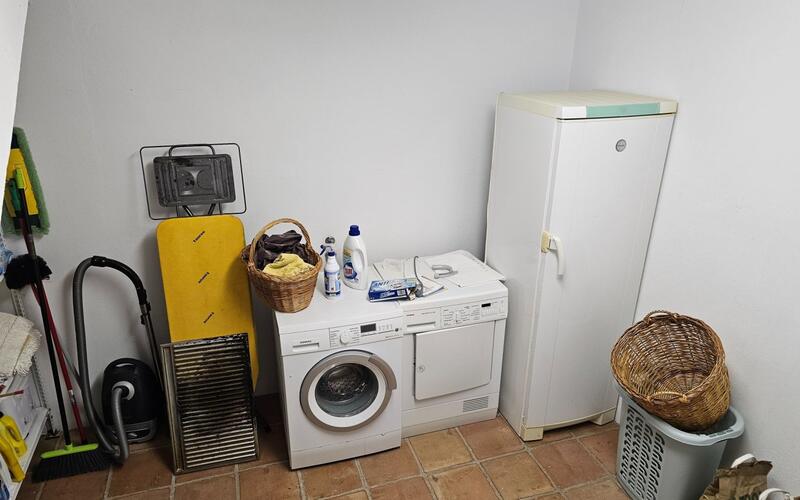 3 Schlafzimmer Landhaus zu verkaufen 3 Schlafzimmer Landhaus zu verkaufen