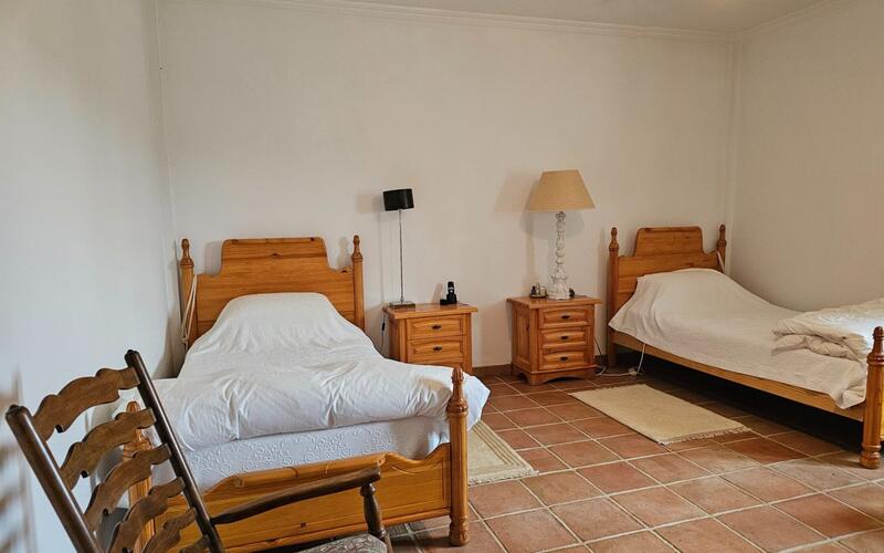 3 Schlafzimmer Landhaus zu verkaufen 3 Schlafzimmer Landhaus zu verkaufen