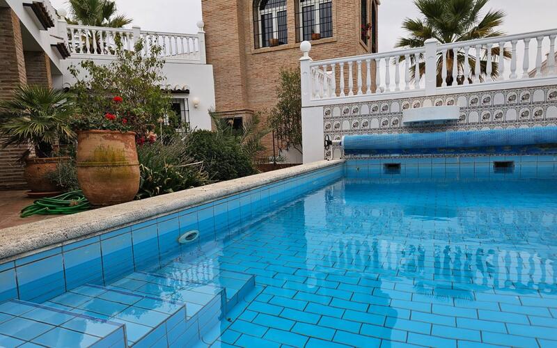 3 Schlafzimmer Landhaus zu verkaufen 3 Schlafzimmer Landhaus zu verkaufen