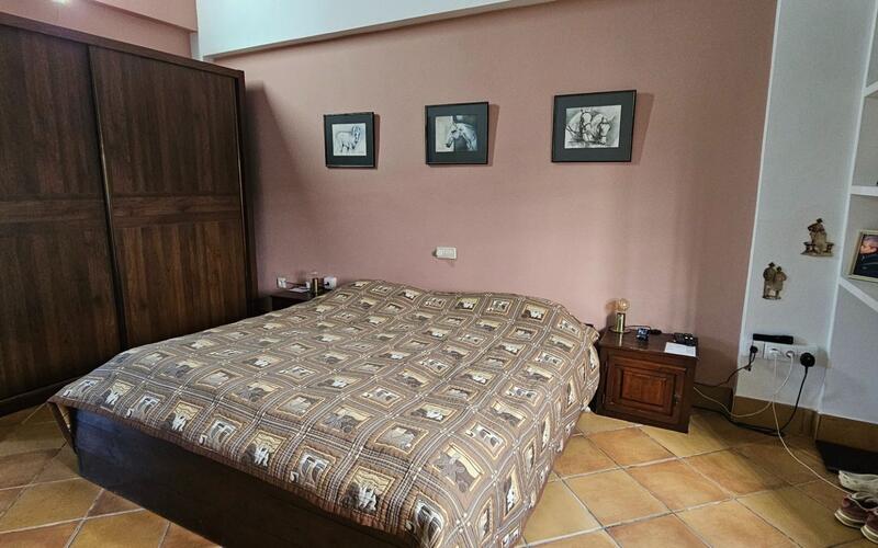 4 soverom Forretningseiendom til salgs 4 soverom Forretningseiendom til salgs