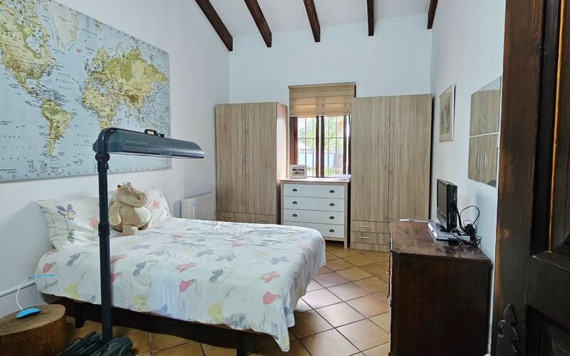 4 soverom Forretningseiendom til salgs 4 soverom Forretningseiendom til salgs