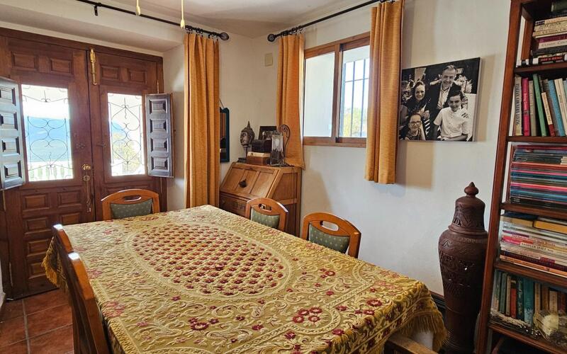 5 Schlafzimmer Handelsimmobilie zu verkaufen 5 Schlafzimmer Handelsimmobilie zu verkaufen