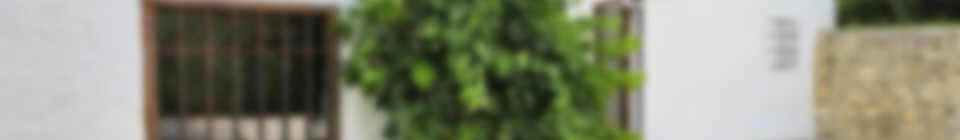 4 спальная комната Деревенский Дом продается