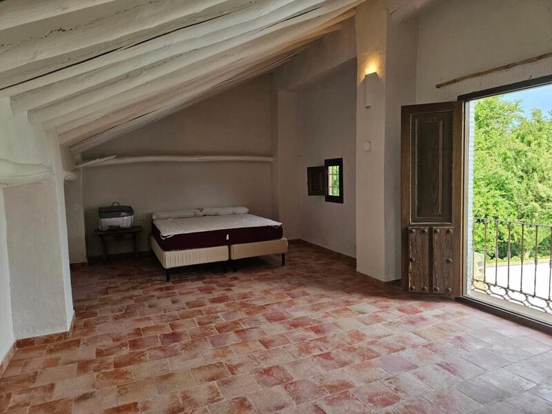 4 спальная комната Деревенский Дом продается 4 спальная комната Деревенский Дом продается