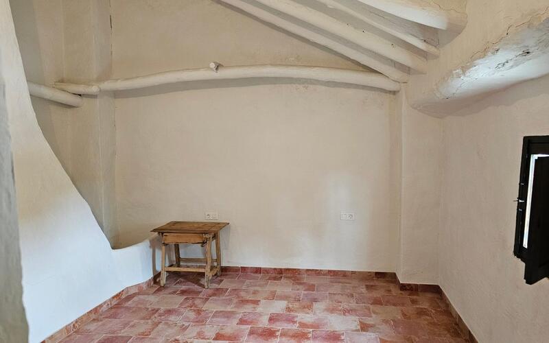 4 спальная комната Деревенский Дом продается 4 спальная комната Деревенский Дом продается