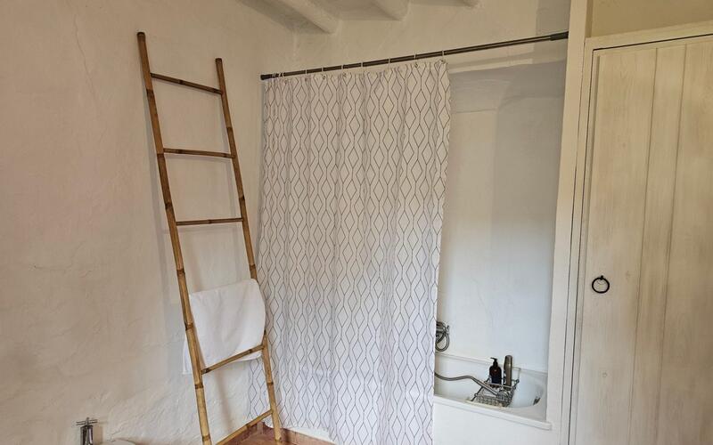 4 спальная комната Деревенский Дом продается 4 спальная комната Деревенский Дом продается