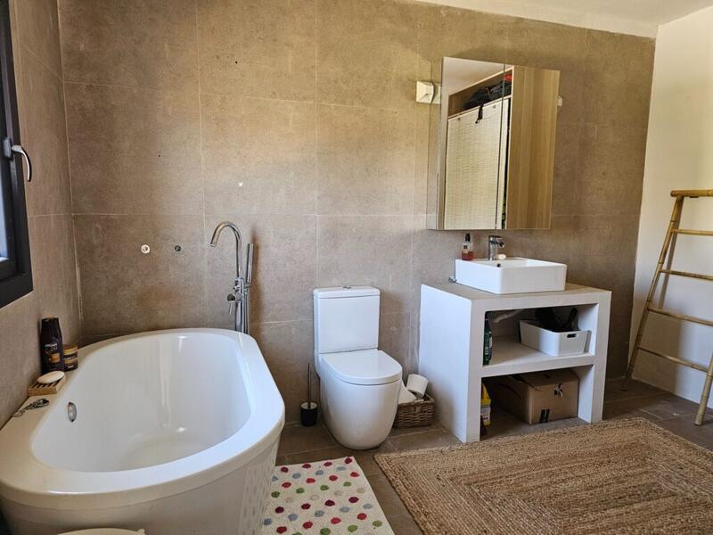 Country House for sale in Algarinejo, Granada