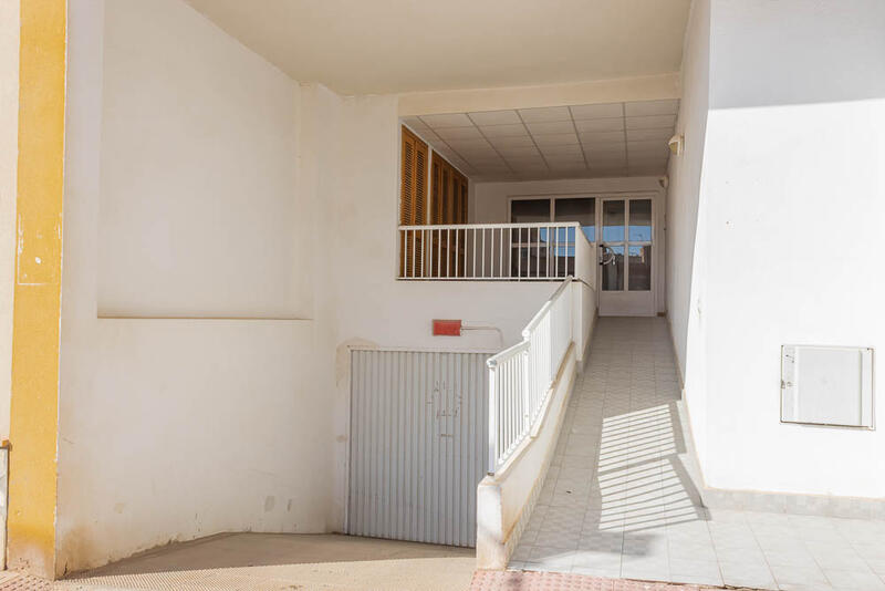 2 спальная комната квартира продается