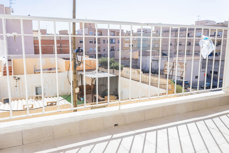 2 спальная комната квартира продается