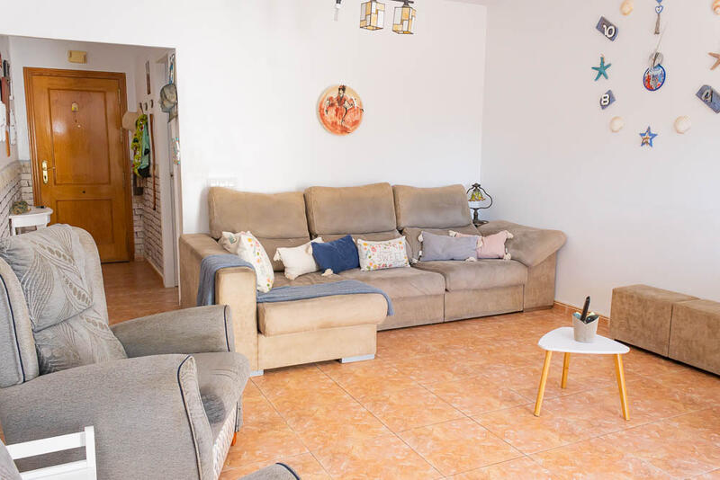 2 спальная комната квартира продается