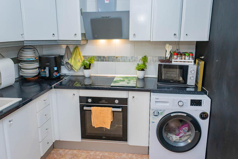 2 спальная комната квартира продается