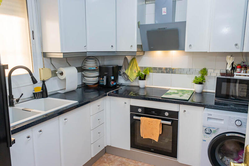 2 спальная комната квартира продается