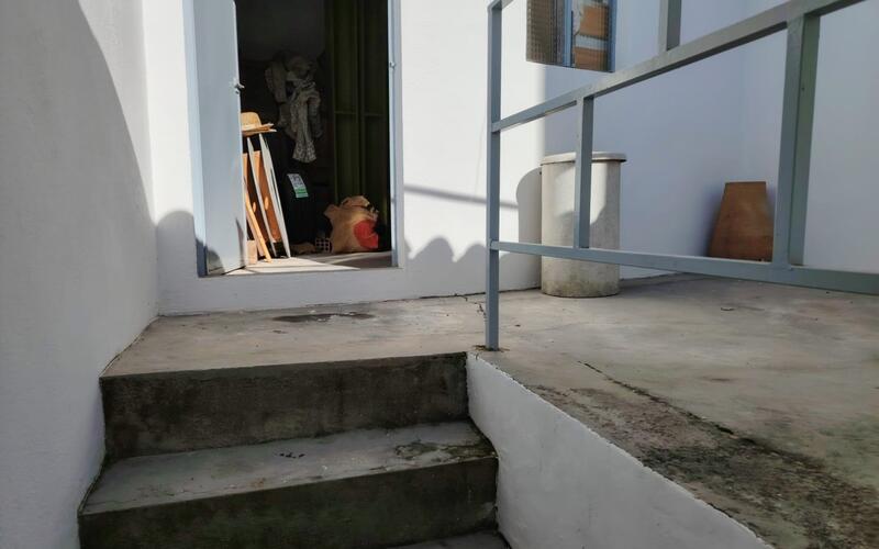 4 bedroom Townhouse for sale