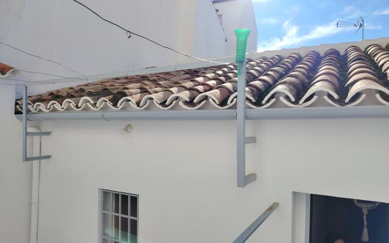 4 bedroom Townhouse for sale