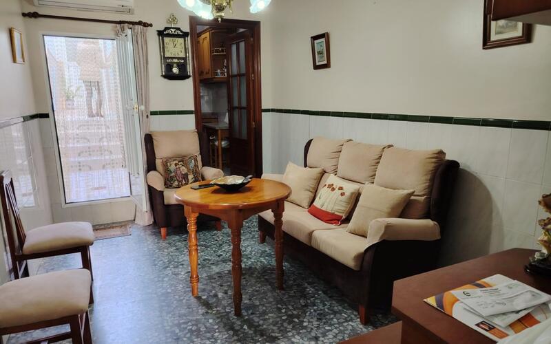 4 Schlafzimmer Stadthaus zu verkaufen