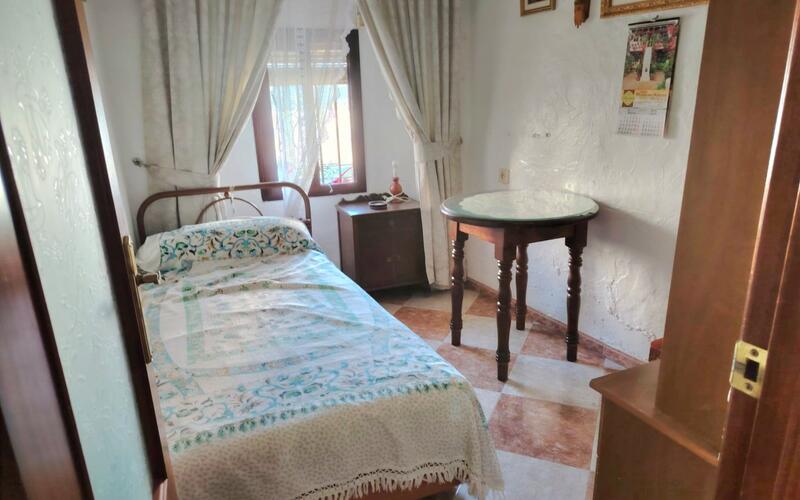 4 soverom Rekkehus til salgs 4 soverom Rekkehus til salgs