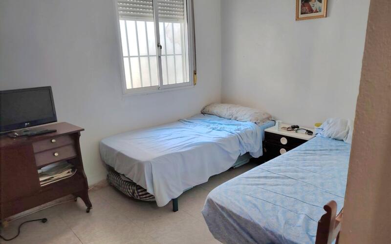 4 soverom Rekkehus til salgs 4 soverom Rekkehus til salgs