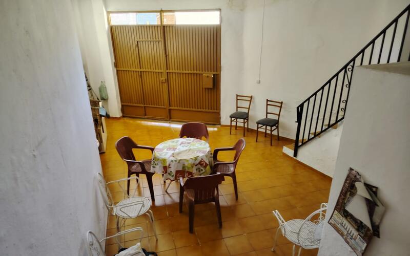 3 bedroom Townhouse for sale