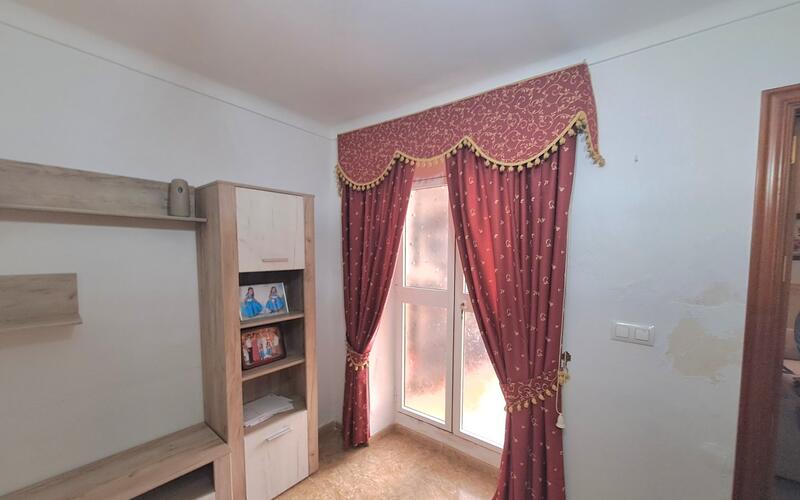 4 sovrum Radhus till salu