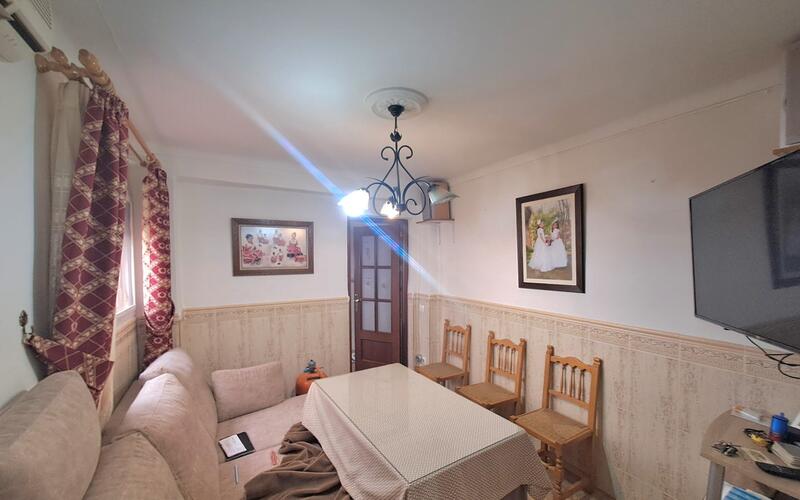 4 sovrum Radhus till salu