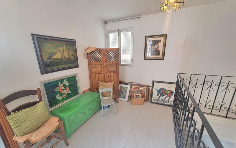 4 soveværelse Byhus til salg