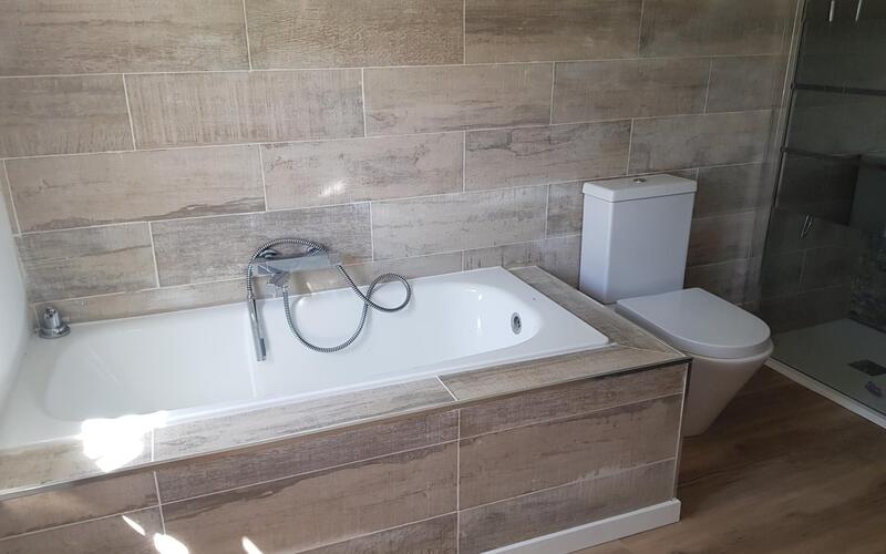 3 chambre Local Commercial à vendre