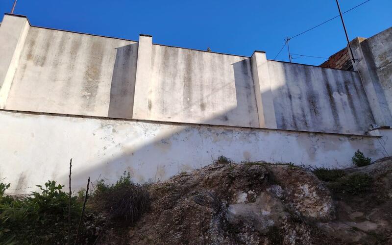 4 slaapkamer Gezinswoning Te koop 4 slaapkamer Gezinswoning Te koop