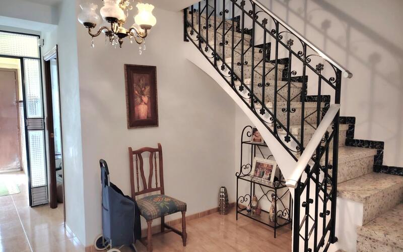 4 Cuarto Adosado en venta